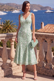 Robe midi fleurie midi bleue en V ligne A avec perles