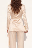 Satin Champagne Peak Suit Femme en 2 pièces