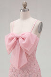 Robe de rentrée rose bodycon à bretelles fines fines perlées avec nœud