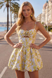 Robe de rentrée à la maison jaune à bretelles fines à bretelles fines
