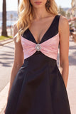 Robe de fin d’année noire rose à col en V et demi-ruisseau avec des strass
