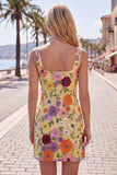 Robe de rentrée à la maison bodycon bodycon jaune à col carré avec broderie