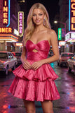 Robe de fin d’année à la maison verte métallique en ligne A plissée et découpée