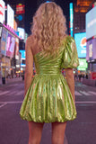 Robe verte de fin d’année métallique à une épaule froncée