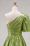 Robe verte de fin d’année métallique à une épaule froncée