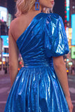 Robe verte de fin d’année métallique à une épaule froncée