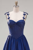Robe de balles de rentrée à la maison Corset marine A-Line avec bretelles fines