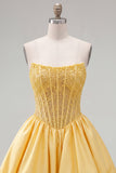 Corset jaune A-Line Strapless transparente, corset transparent à lacets dans le dos avec des perles