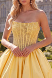 Corset jaune A-Line Strapless transparente, corset transparent à lacets dans le dos avec des perles