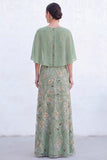 Robe verte longue de mère de la mariée à perles à col rond avec cape