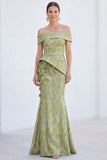 Robe de mère de la mariée sirène verte à décals, fleur et froncée, longue