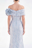 Robe longue de mère de la mariée sirène dorée aux épaules dénudées, avec des fleurs 3D
