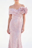 Robe longue de mère de la mariée sirène dorée aux épaules dénudées, avec des fleurs 3D