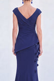 Robe de mère de la mariée en sirène fleurie bleue, col en V et longue, manches courtes