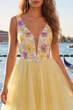 Robe de fin d’année à la maison jaune à paillettes fleuries à col en V en ligne A