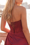 Corset Bordeaux moulant Sweetheart Froigné Dentelle à franges Back Homecoming Robe