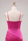 Robe courte de rentrée à la maison avec bretelles courtes en satin fuchsia bodycon bretelles