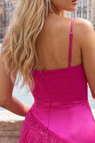Robe courte de rentrée à la maison avec bretelles courtes en satin fuchsia bodycon bretelles