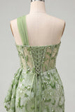 Corset bodycon vert, une épaule lacée remontée dans le dos, paillettes Robe de rentrée avec ceinture