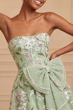 Robe de bal de la rentrée à la maison verte sauge brodée en A-line en dentelle perlée dans le dos avec un nœud
