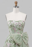 Robe de bal de la rentrée à la maison verte sauge brodée en A-line en dentelle perlée dans le dos avec un nœud