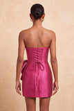 Robe de bal de la rentrée avec un nœud body-moulant vert foncé en dentelle perlée avec un nœud à la taille