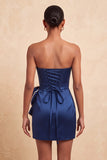 Robe de bal de la rentrée avec un nœud body-moulant vert foncé en dentelle perlée avec un nœud à la taille