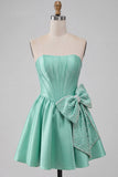 Robe de rentrée A-line en satin vert menthe sans bretelles en dentelle relevée dans le dos, corset de rentrée avec nœud