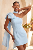 Robe de bal Bodycon Bodycon nœud bleu perle bleu clair à une épaule avec cape latérale