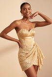 Robe de bal jaune clair bodycon Sweetheart Feins froncés Lacet arrière avec une écharpe