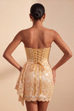 Robe de bal jaune clair bodycon Sweetheart Feins froncés Lacet arrière avec une écharpe