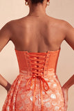 Robe de bal jaune clair bodycon Sweetheart Feins froncés Lacet arrière avec une écharpe