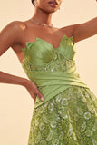 Robe de rentrée A-Line Corset vert Sweetheart Corset Sequins avec dentelle dans le dos