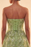 Robe de rentrée A-Line Corset vert Sweetheart Corset Sequins avec dentelle dans le dos