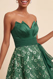 Robe de fin de bal bleu A-Line Sweetheart Shorts Back Back Homecoming avec ceinture