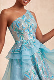Robe de bal de la rentrée bleu clair ligne en A à une épaule avec volants et dentelle dans le dos