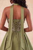 Robe de rentrée à la maison en perles à perles Olive A-line Sweetheart avec dentelle dans le dos