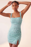 Robe de la rentrée à la maison avec des cols carrés bleu ciel, paillettes en dentelle relevée,
