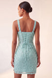 Robe de la rentrée à la maison avec des cols carrés bleu ciel, paillettes en dentelle relevée,