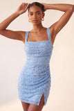 Robe de la rentrée à la maison avec des cols carrés bleu ciel, paillettes en dentelle relevée,