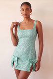 Robe de rentrée à la maison avec nœud bodycon vert menthe à col carré lacé dans le dos