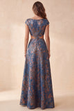 Robe formelle longue à manches longues à découpe fleurie fleurie Jacquard découpée en A, col bateau et manches courtes