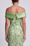 Robe midi de la mère de la mariée à perles de sirène sur les épaules