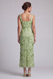 Robe de la mère de la mariée à col carré à col carré perlé en perles de sirène