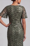 Sirène bleu marine scintillante Manches flottantes Sequins Robe midi de la mère de la mariée avec fente