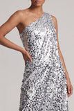 Robe sirène argentée à une épaule asymétrique Midi Mother Of the Bride avec paillettes