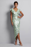 Robe de la mère de la mariée en argent sirène à col en V asymétrique à paillettes midi avec volants