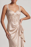 Corset Sirène Blanche Sequins Froncés Robe Midi Mère de la Mariée avec Volants