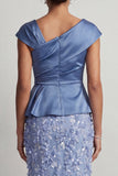 Robe midi de la mère de la mariée à fleurs asymétriques asymétriques de sirène