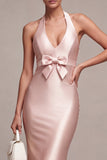 Robe midi midi satin satin rose foncé à col nu dos, avec nœud